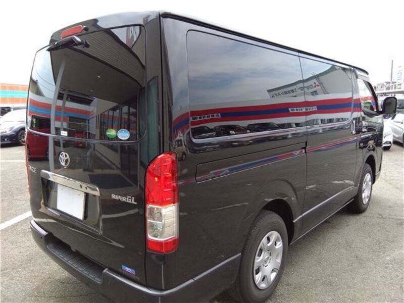 HIACE VAN