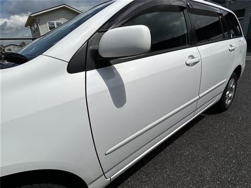 COROLLA FIELDER
