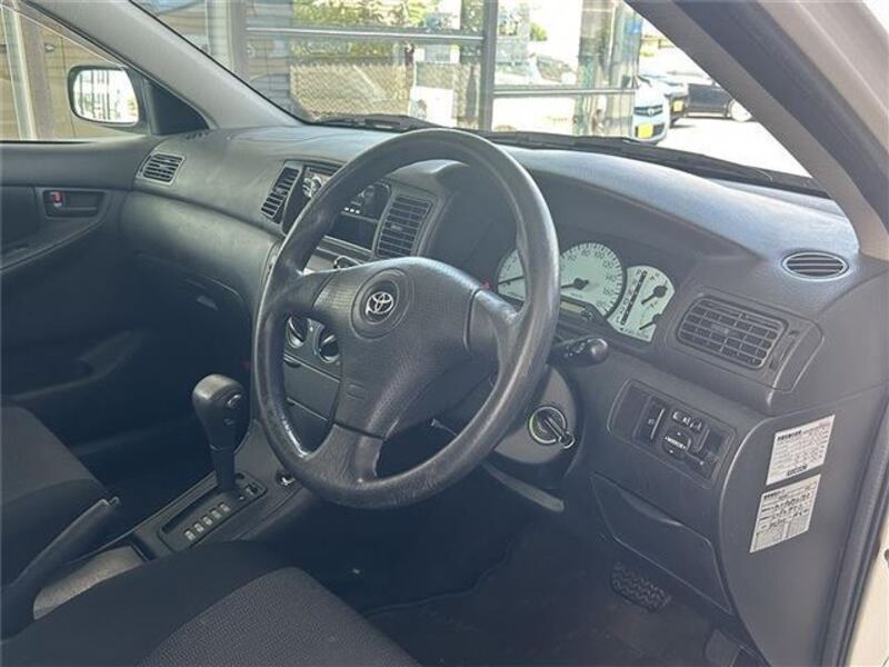 COROLLA FIELDER