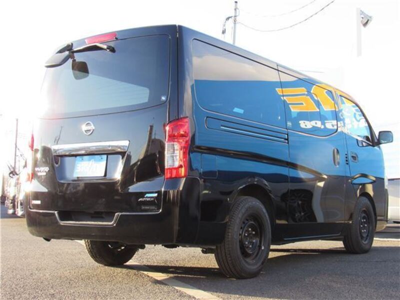 NV350 CARAVAN