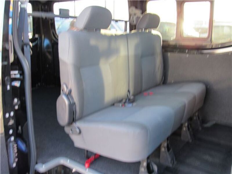 NV350 CARAVAN