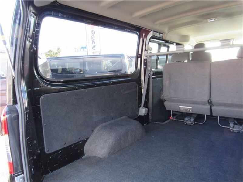 NV350 CARAVAN