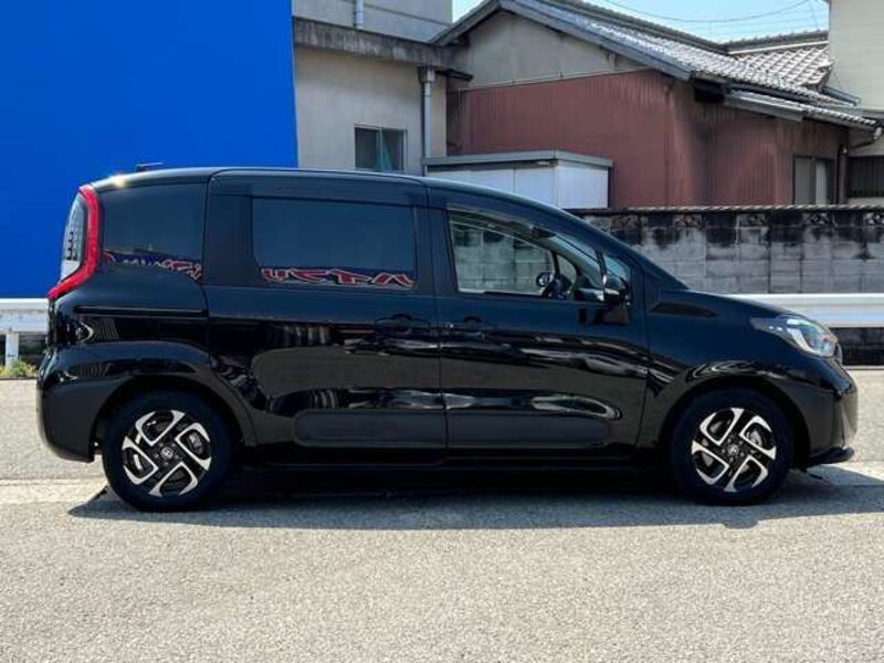 SIENTA