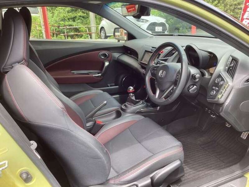 CR-Z