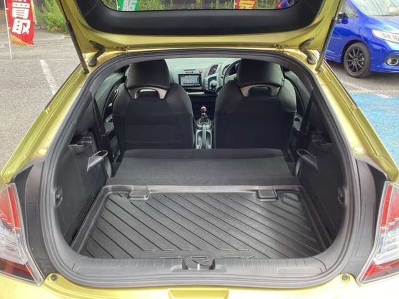CR-Z