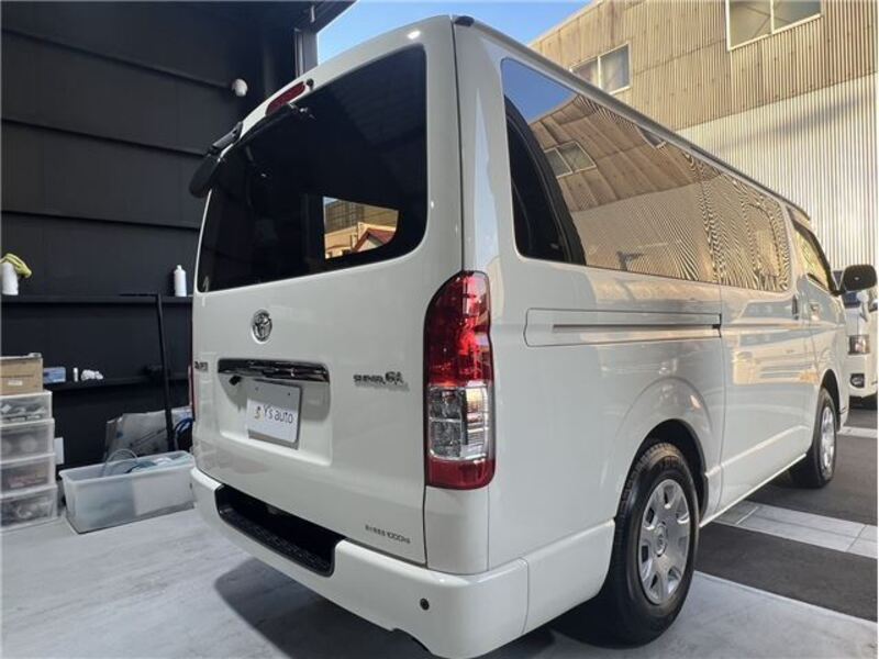 HIACE
