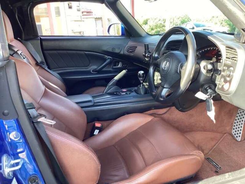S2000