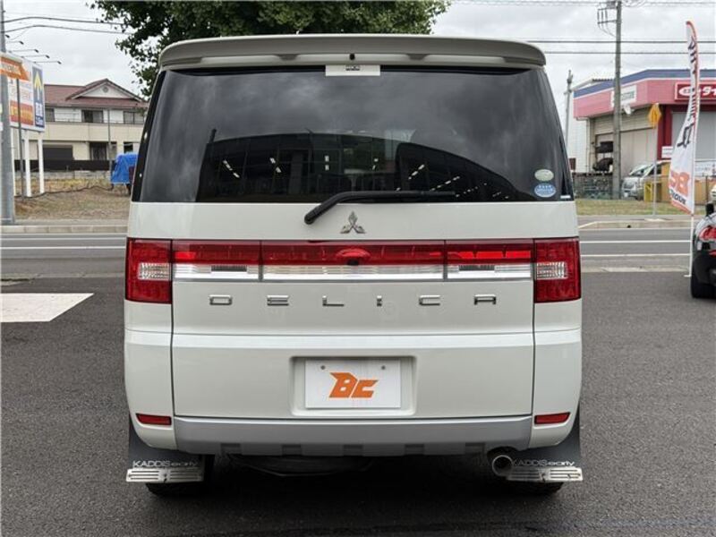 DELICA D5