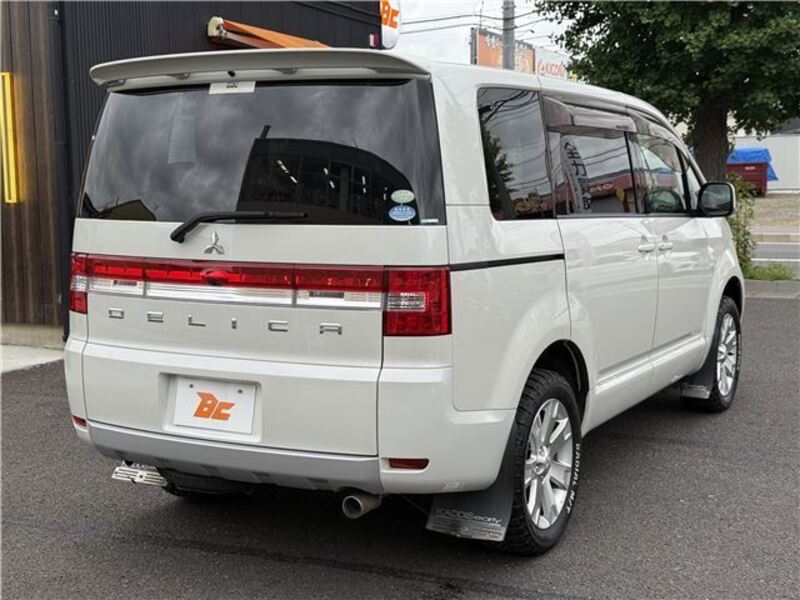 DELICA D5