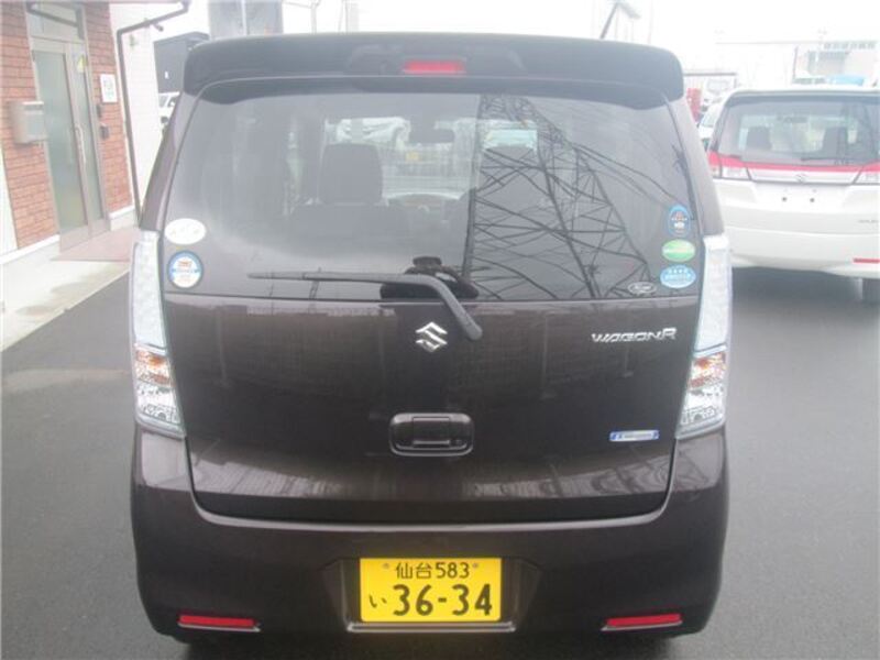 WAGON R