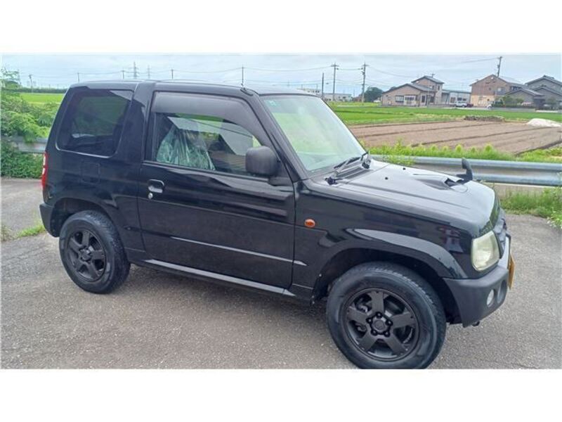 PAJERO MINI