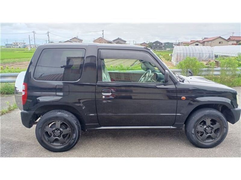 PAJERO MINI