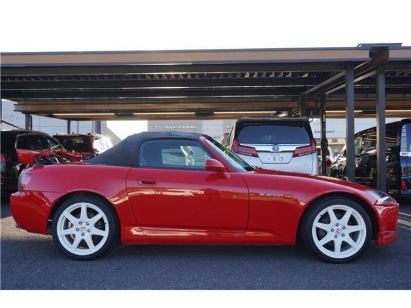 S2000