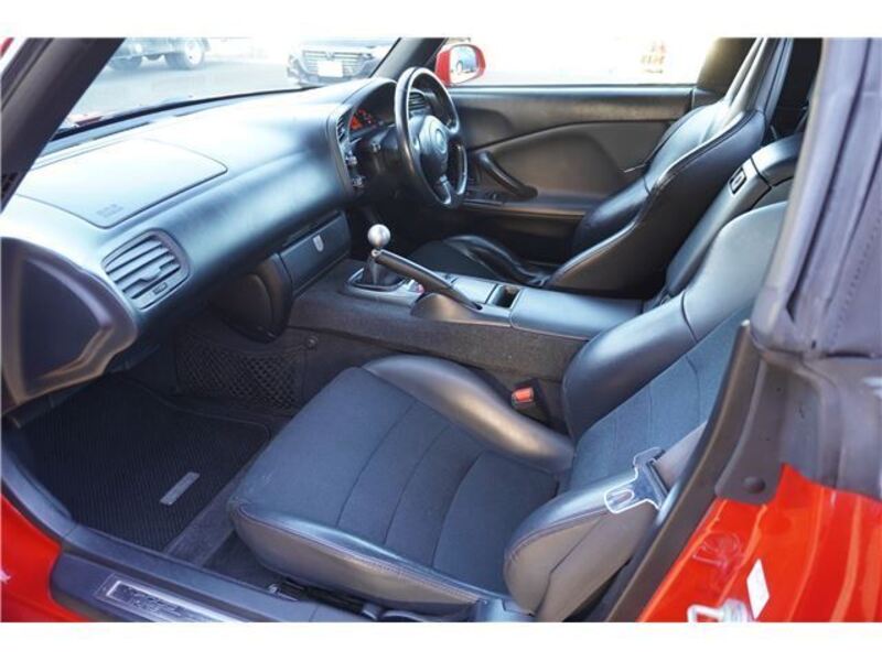 S2000