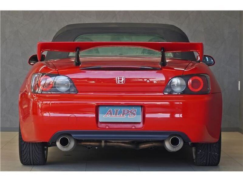 S2000