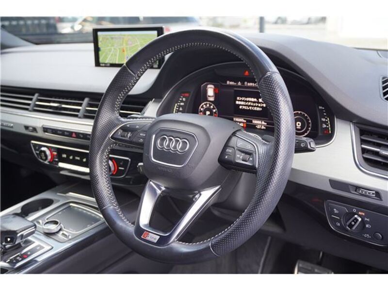 Q7