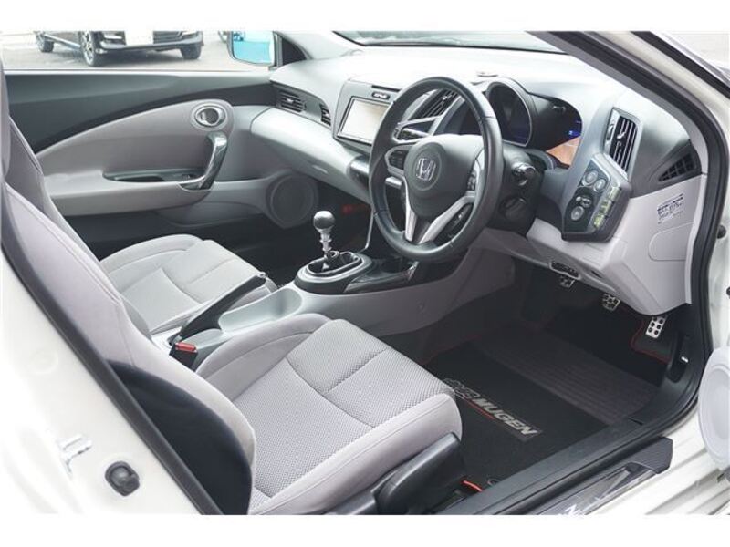 CR-Z