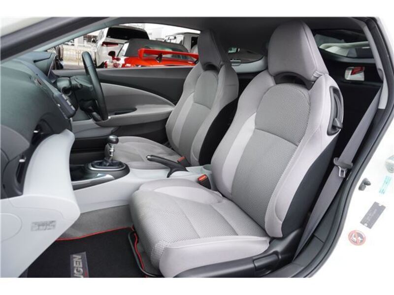 CR-Z