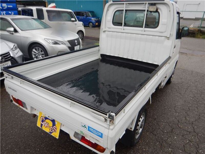 MINICAB TRUCK