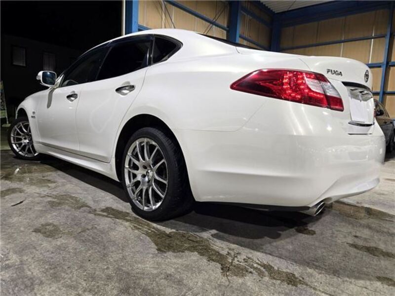 FUGA HYBRID