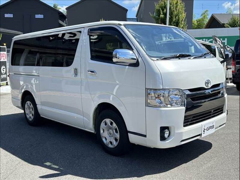 HIACE VAN