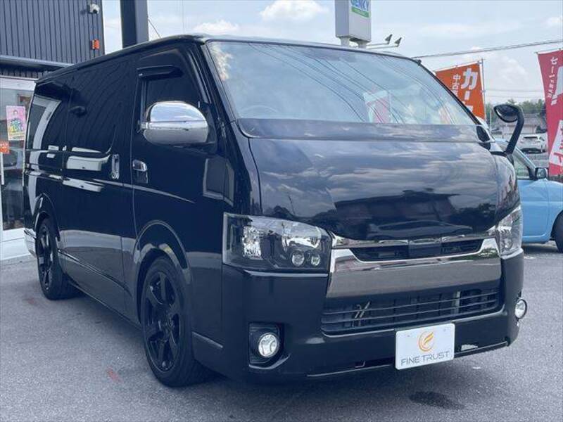 HIACE VAN
