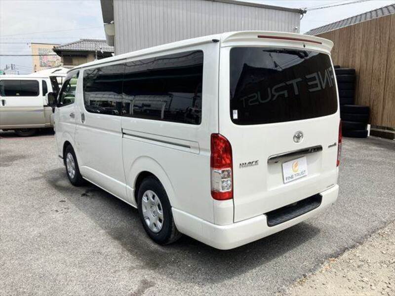 HIACE