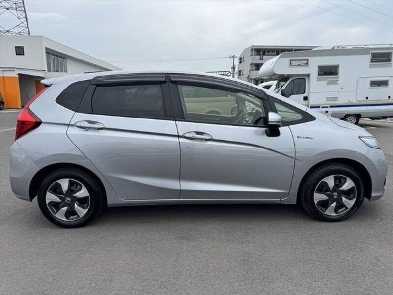 FIT HYBRID