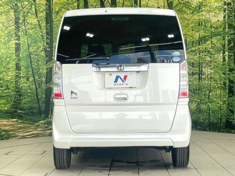 N BOX