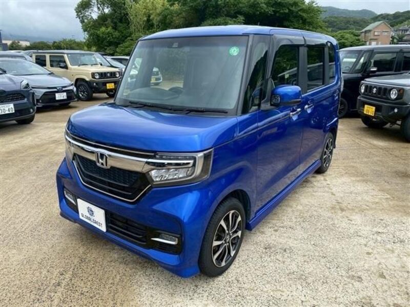 N BOX CUSTOM