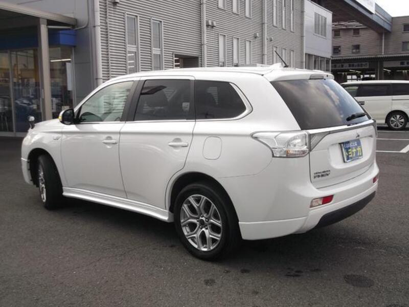 OUTLANDER PHEV