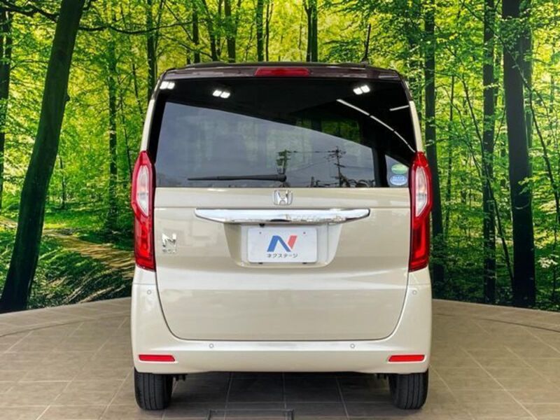 N BOX