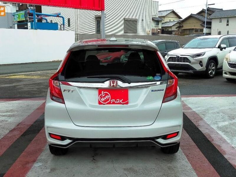 FIT HYBRID