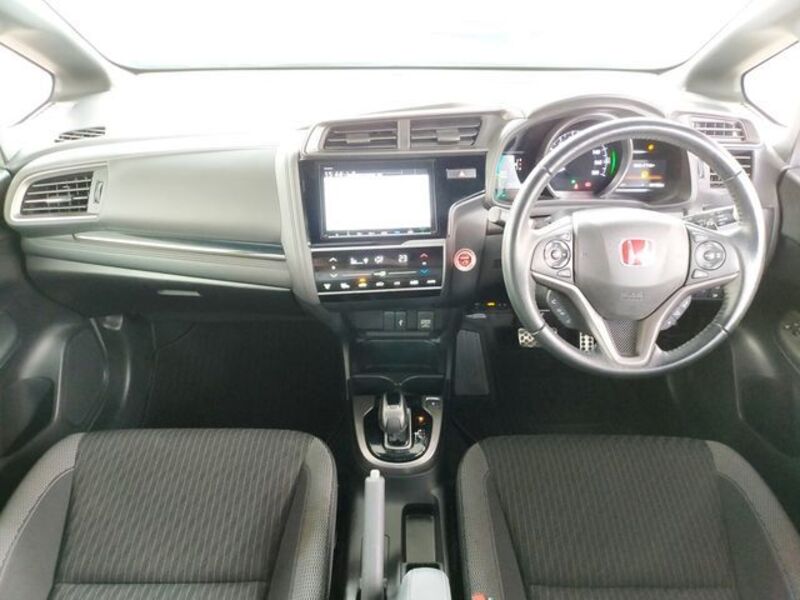 FIT HYBRID
