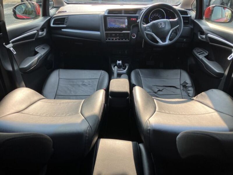 FIT HYBRID