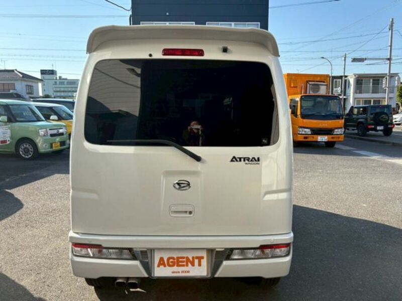 ATRAI WAGON