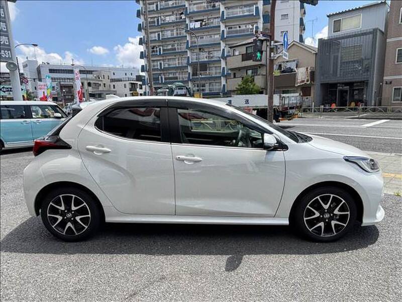 YARIS