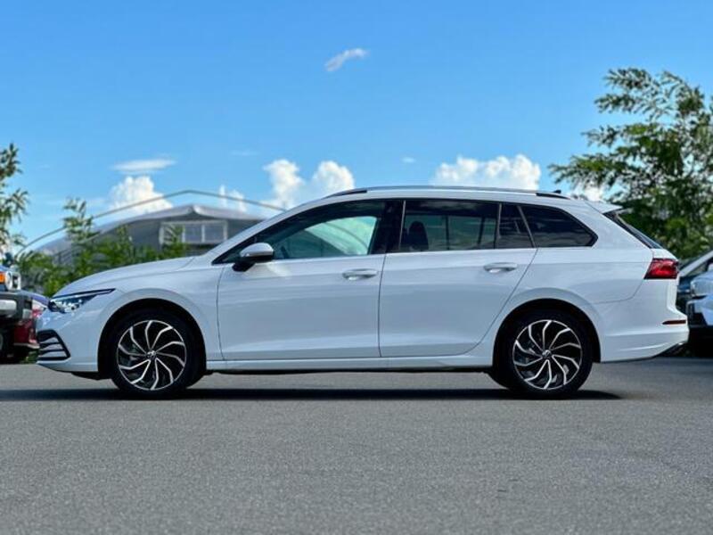GOLF VARIANT