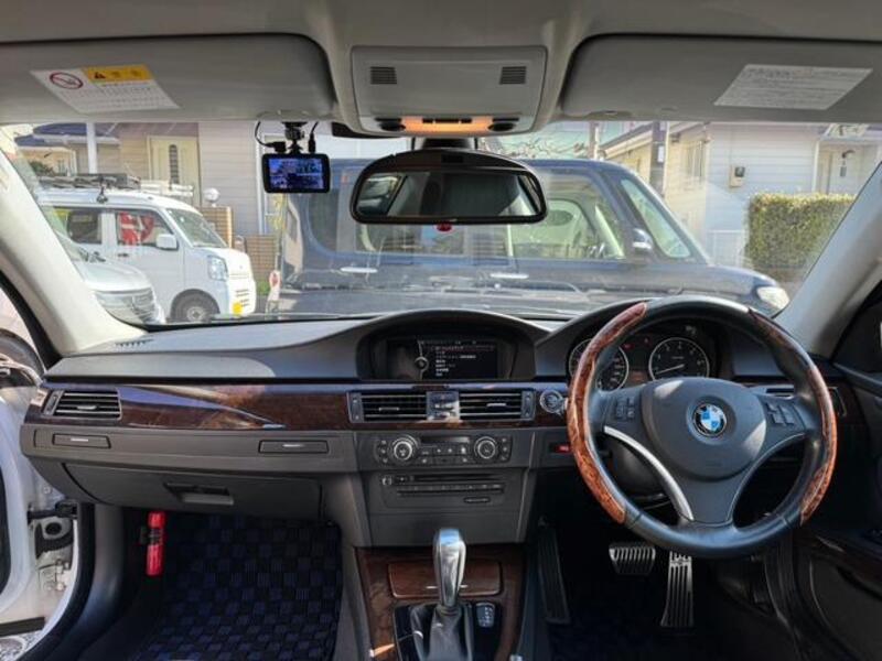 3 SERIES