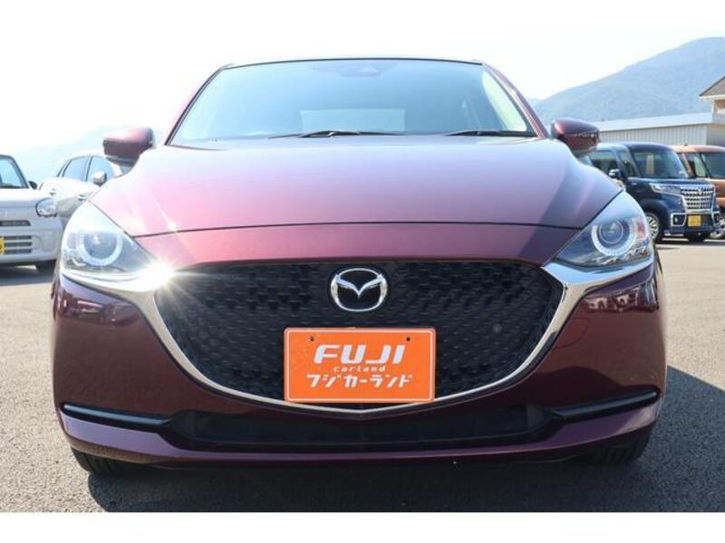 MAZDA2