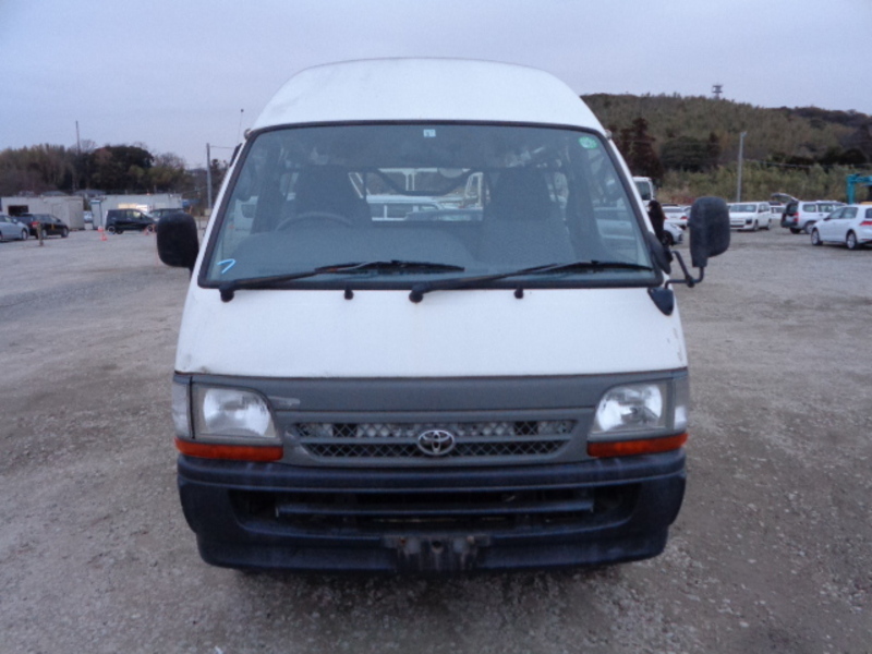 HIACE VAN-8