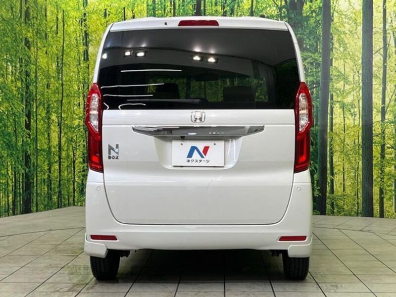 N BOX