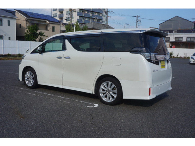 VELLFIRE
