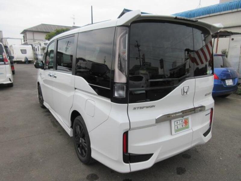 STEPWAGON SPADA