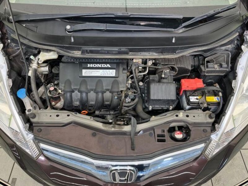 FIT HYBRID