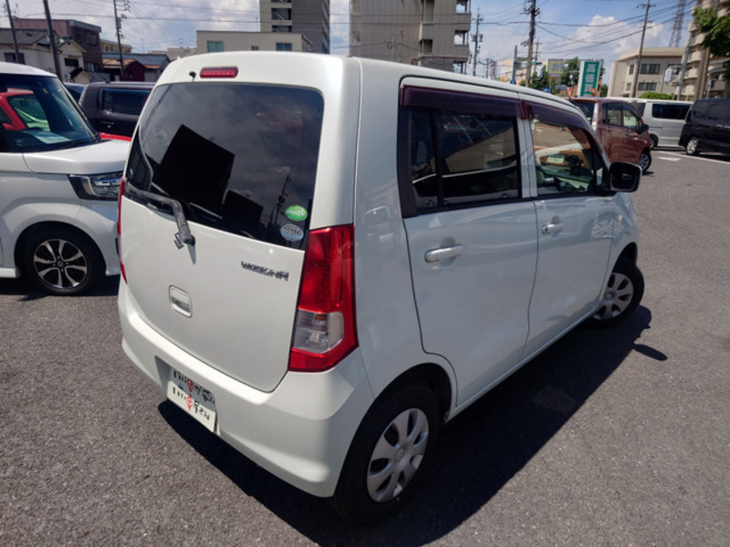 WAGON R