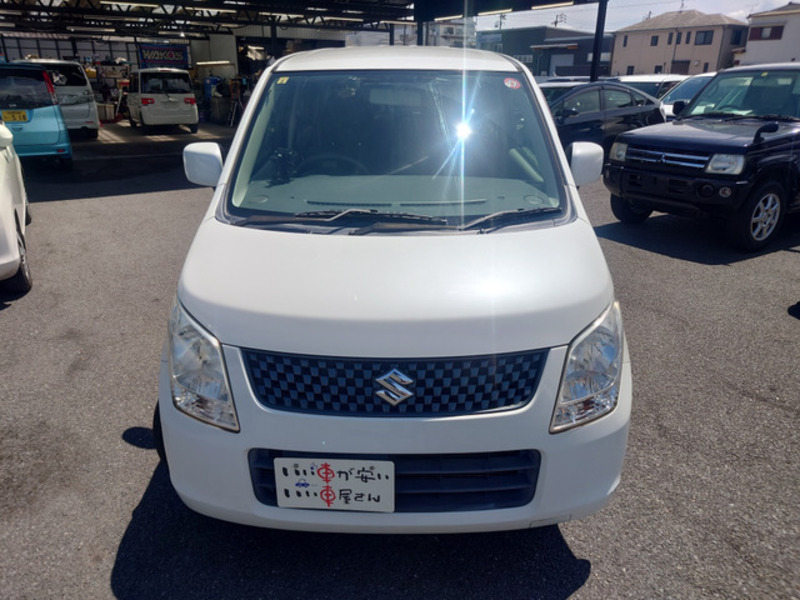 WAGON R