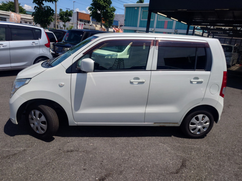WAGON R