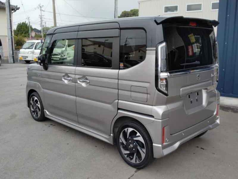 SPACIA CUSTOM