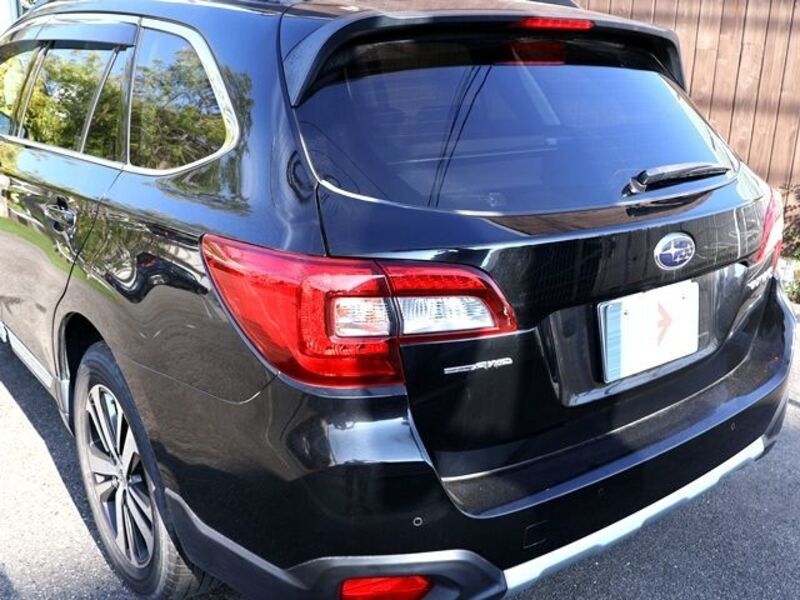 LEGACY OUTBACK